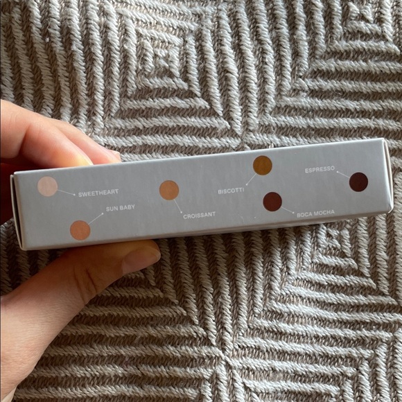 r.e.m. beauty  midnight shadows eyeshadow palette - Babydoll - Picture 3 of 7